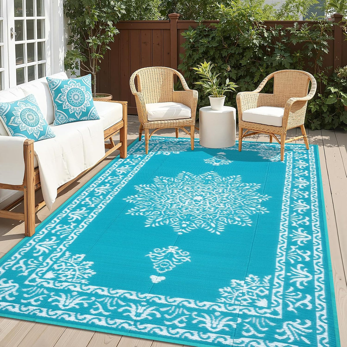 Teal Plastic Straw Outdoor Rug